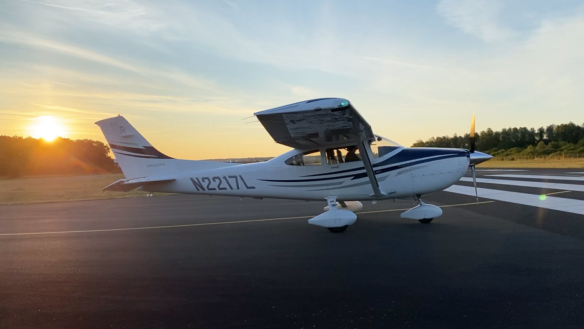 Cessna 182 teaser